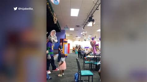 Mom Speaks Out After She Says Chuck E Cheese Character In Wayne New