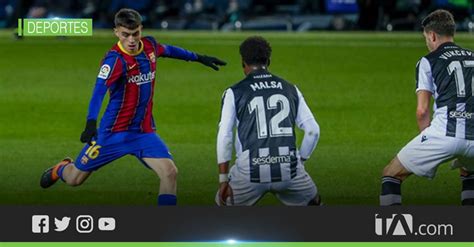 He made his debut in august of 2019 at just 16 and would go on to score later that season and become the clubs youngest ever goalscorer. Conexión Pedri - Messi resucita ilusión de título en Barcelona