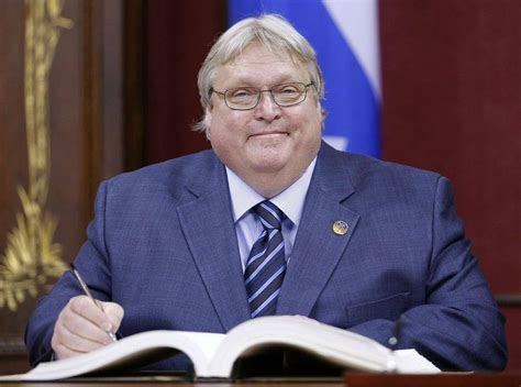 Quebec's new health minister is overweight. Does it affect his job ...