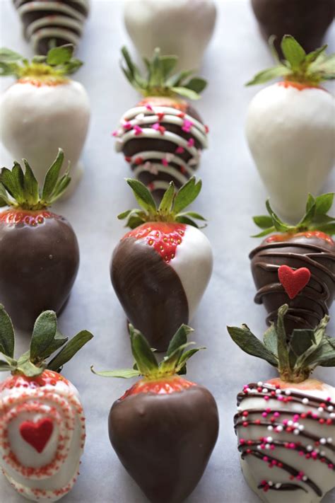 How To Make Perfect Chocolate Covered Strawberries Life Made Simple