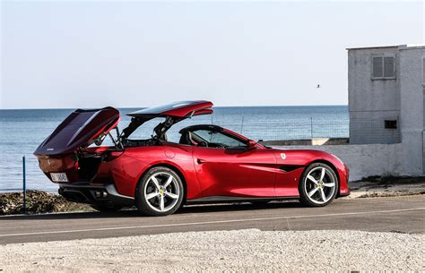 All the cars in the range and the great historic cars, the official ferrari dealers, the online store and the sports activities of a brand that has distinguished italian excellence around the world since 1947. Ferrari Portofino 2021 - View Specs, Prices, Photos & More | Driving