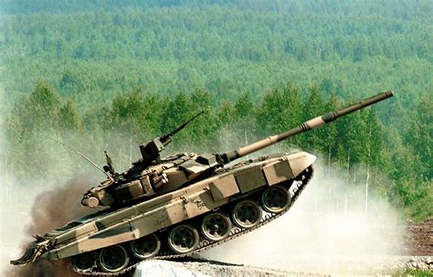 Nato Shouldnt Forget About Russias T 80 Tank The National Interest