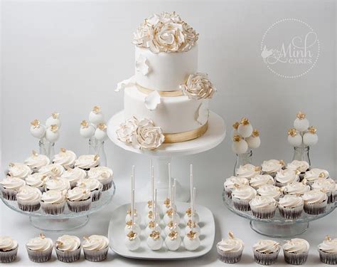 Sweet wedding dessert table in gold and white - Decorated - CakesDecor