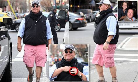 Mario Batali Seen For First Time Since Sex Scandal In Nyc Daily Mail Online