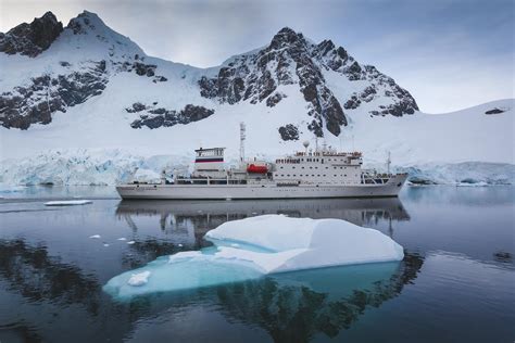 Fun And Fascinating Facts About Antarctica Travellyclub