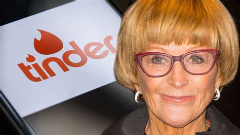 Anne Robinson Has Joined Tinder At The Age Of 72 And She Has Some Very Strict Requirements