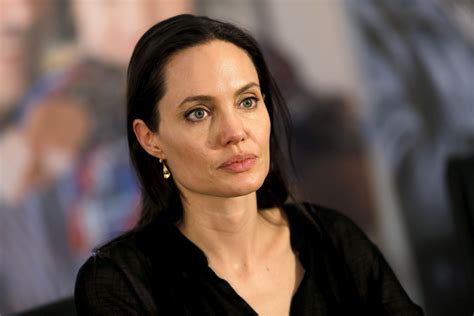 Angelina Jolie Joins Instagram 4 Million People Follow Her In Hours