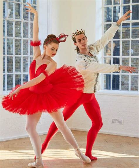 Hire Book King And Queen Of Hearts Ballet Duo Contraband Events