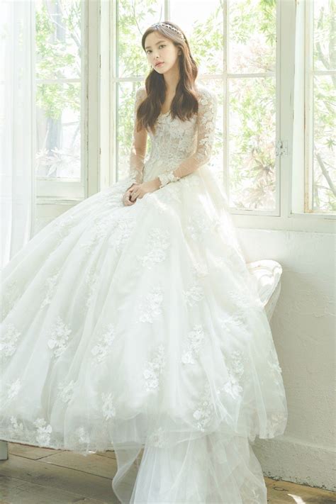 Cute Korean Wedding Dress