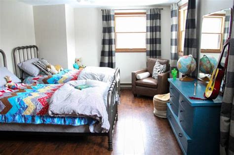 Gray in the kids' bedroom might seem like a drag for some, but once you start taking into account the bigger picture, you will realize that it is a great choice. Why I don't Let My Kids Pick Paint Colors: A Neutral ...