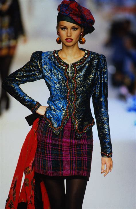 Adriana Sklenarikova Karembeu Emanuel Ungaro Haute Couture Fall