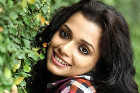 Top 10 Hottest Beautiful Malayalam Actresses World Blaze