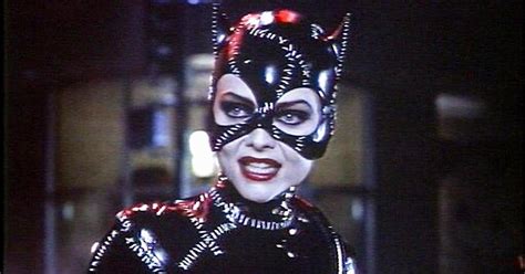 Motivated partly by her own self interest, partly by the fun of it all, catwoman has been baffling gotham city's heroes, both masked and unmasked, from the very beginning. Catwoman Actresses - Photo 1 - CBS News