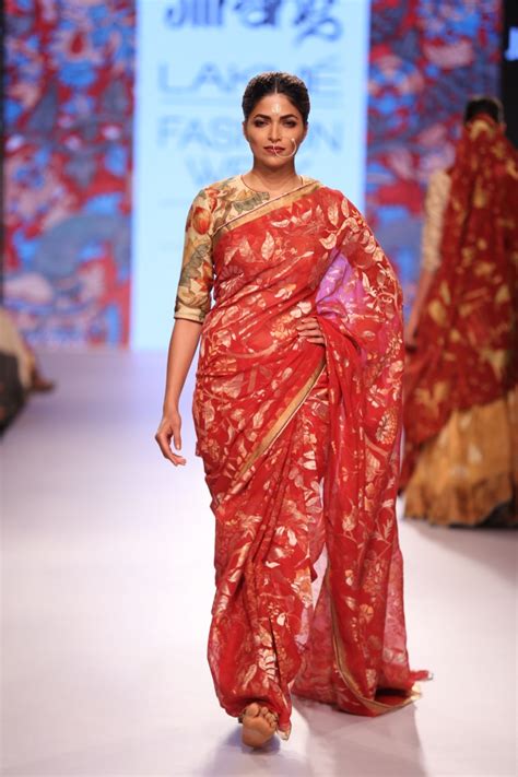 Designer Gaurang Shah S Tree Of Life Saree Collections In Lakme Fashion Week Tikli