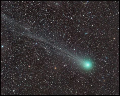 Comet Lovejoy 2119×1707 Space And Astronomy Space Images Cosmology