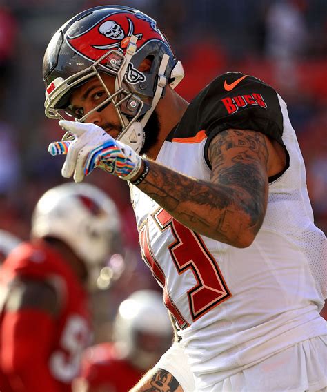 Buccaneers Mike Evans Nominated For First Ever Award From Microsoft