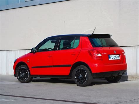 Форд фиеста или шкода фабия. Skoda Fabia II Hatchback Facelifting 1.2 TSI 105KM ...