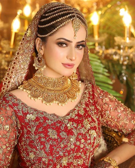 Desi Wedding Wedding Beauty Wedding Dress Styles Wedding Attire Bridal Looks Bridal Style