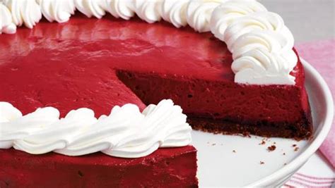 Creative Ideas DIY Gorgeous Red Velvet Cheesecake