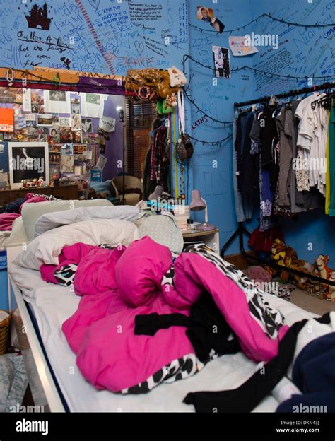 Teenage Girls Messy Untidy Bedroom Hi Res Stock Photography And Images