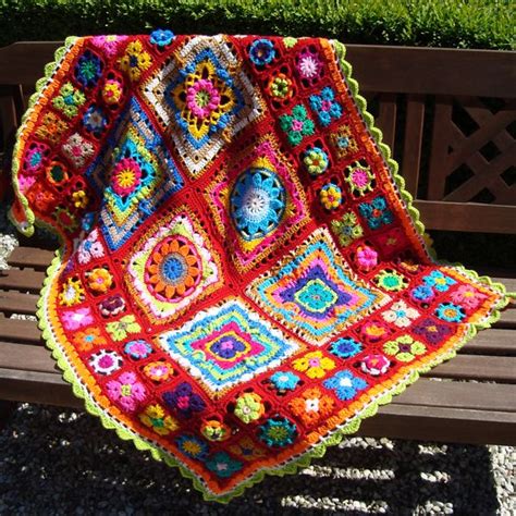 Hexagon blume granny square häkeln anleitung. Anleitung Häckeldecke. Granny Squares | Decke häkeln ...