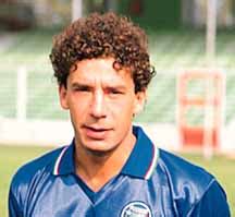Un article de wikipédia, l'encyclopédie libre. Gianluca Vialli