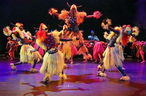 Review Danceafrica Festival Focuses On Senegal The New York Times
