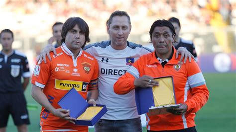 Héctor arturo sanhueza medel ( lirquén, 11 de marzo de 1979) es un futbolista profesional chileno que actualmente juega en fernández vial. Sanhueza y Meléndez fueron homenajeados en su regreso a ...