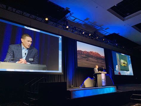 Newmar Dealer Meeting Underway in Colorado Springs - RV Lyfe