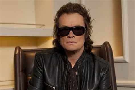 Rocker Glenn Hughes Offers Help For Jbs Express And Star