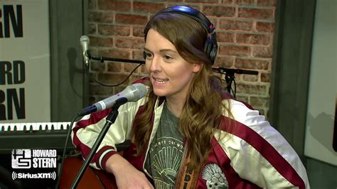 Brandi Carlile Covers Crosby Stills And Nashs “helplessly Hoping” Live