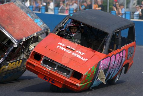Reliant Robin 3 wheeler racing @ Aldershot by Petrol-Head-Images on