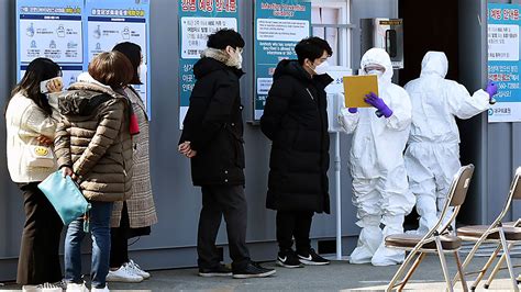 Meanwhile, coronavirus in north korea has led to military furthermore, 29 national designated hospitals were announced to isolate the confirmed and suspected cases. فيروس كورونا.. حصيلة الإصابات تتراجع في كوريا الجنوبية