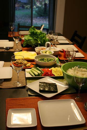 Roll up the fun with this easy dinner menu. How to Prepare for a Temaki (Hand Roll) Sushi Party ...