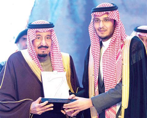 أدى العاهل السعودي الملك سلمان بن عبد العزيز آل سعود، اليوم الخميس، صلاة عيد الفطر المبارك، في مدينة نيوم، بحسب وكالة الأنباء السعودية. أحمد بن فهد بن سلمان: الملك سلمان داعم ومشجع للأعمال الخيرية