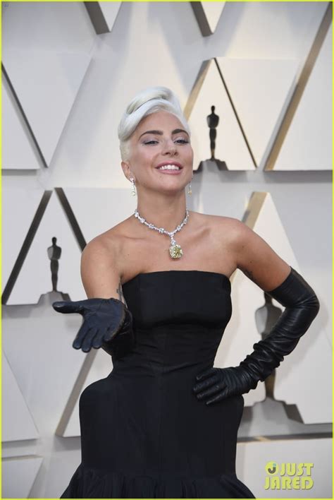 Photo Lady Gaga Oscars 2019 Red Carpet 13 Photo 4245311 Just Jared