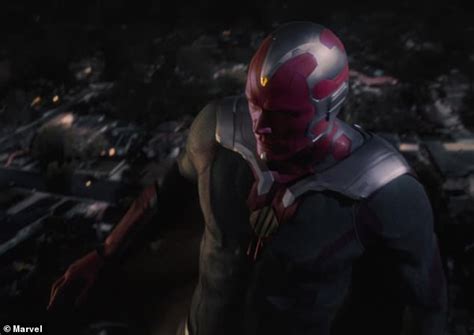 Mereka menjalani hidup seperti manusia biasa, bukan pahlawan super. WandaVision starring Elizabeth Olsen debuts during Emmy ...