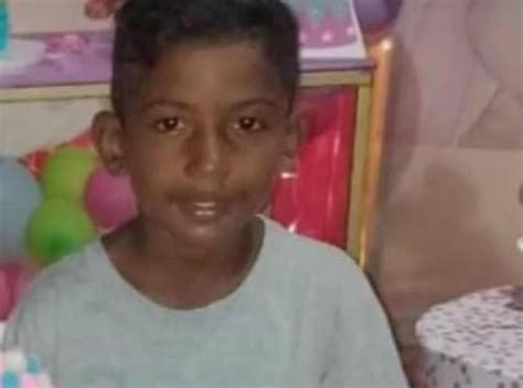 Criança de 8 anos morre ao ter pescoço cortado por linha chilena no