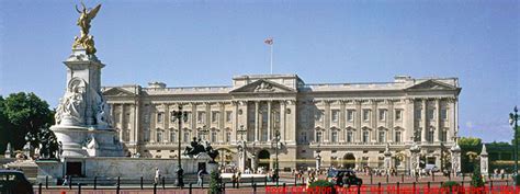 Buckingham palace road / eccleston bridge. Tickets voor Buckingham Palace & Middag Thee | LondenTicket