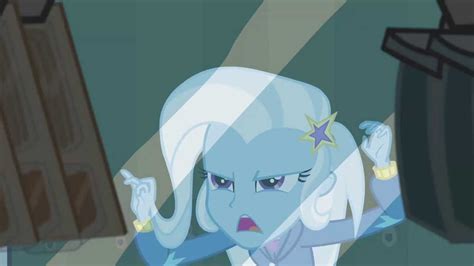 Trixie Lulamoon The Great And Powerful Trixie Needs Some Peanut Butter Crackers Youtube