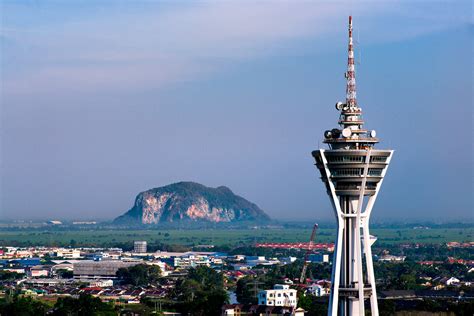 It's centrally located in alor setar, connected to the convention center,5.8 mi (9.3 km) from alor setar tower (menara alor setar), and also 5.8 mi (9.3 km) from aman central. Things To Do In Alor Setar - Green Town Hotel | Alor Setar