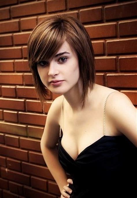 If you have wavy hair, try to wear it flatter on top with more waves below the chin.avoid bobs and blunt. Short hairstyles for fine hair and round faces
