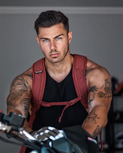 Thigh Tattoos Women, Back Tattoo Women, Tattoo Thigh, Spine Tattoo