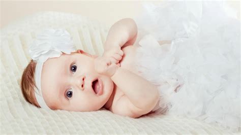 Nama untuk calon bayi perempuan ini bisa juga diganti atau dikombinasikan dengan nama bayi terbaik pilihan yang sudah anda persiapkan. 25 Nama Bayi Perempuan dari Bahasa Rusia yang Cantik dan ...