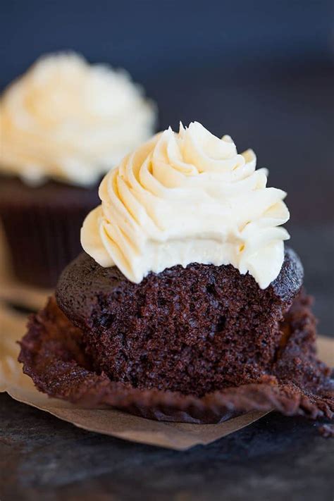 Chocolate Cupcakes With Vanilla Frosting Brown Eyed Baker