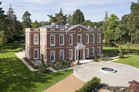 Crossacres Newly Built Mansion In Surrey England On Sale For £175