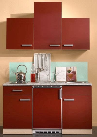 Piso en planta primera de edificio. Mini cocinas para pequeños espacios