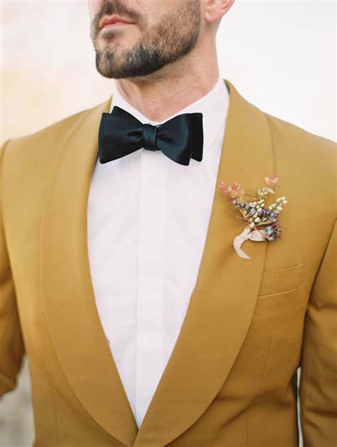 40 Of Our Favorite Ideas For Your Fall Wedding Yellow Wedding