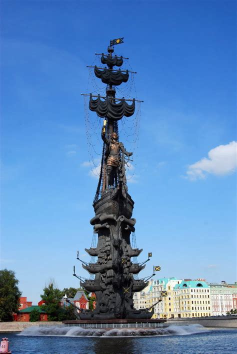 10 Most Breathtaking And Tallest Statues In The World