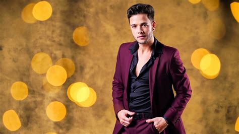 Finde diesen pin und vieles mehr auf let's dance von okmag.de. Let's Dance 2020: Darum gilt Luca Hänni als Favorit ...